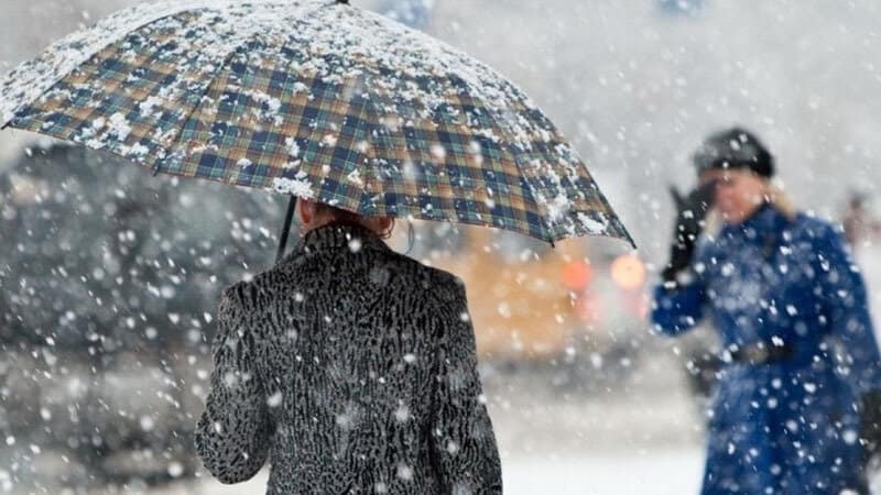 Qarlı hava sabah da davam edəcək 3 image